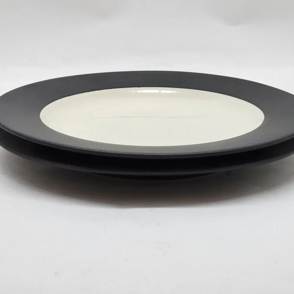 Noritake shown securely smoke